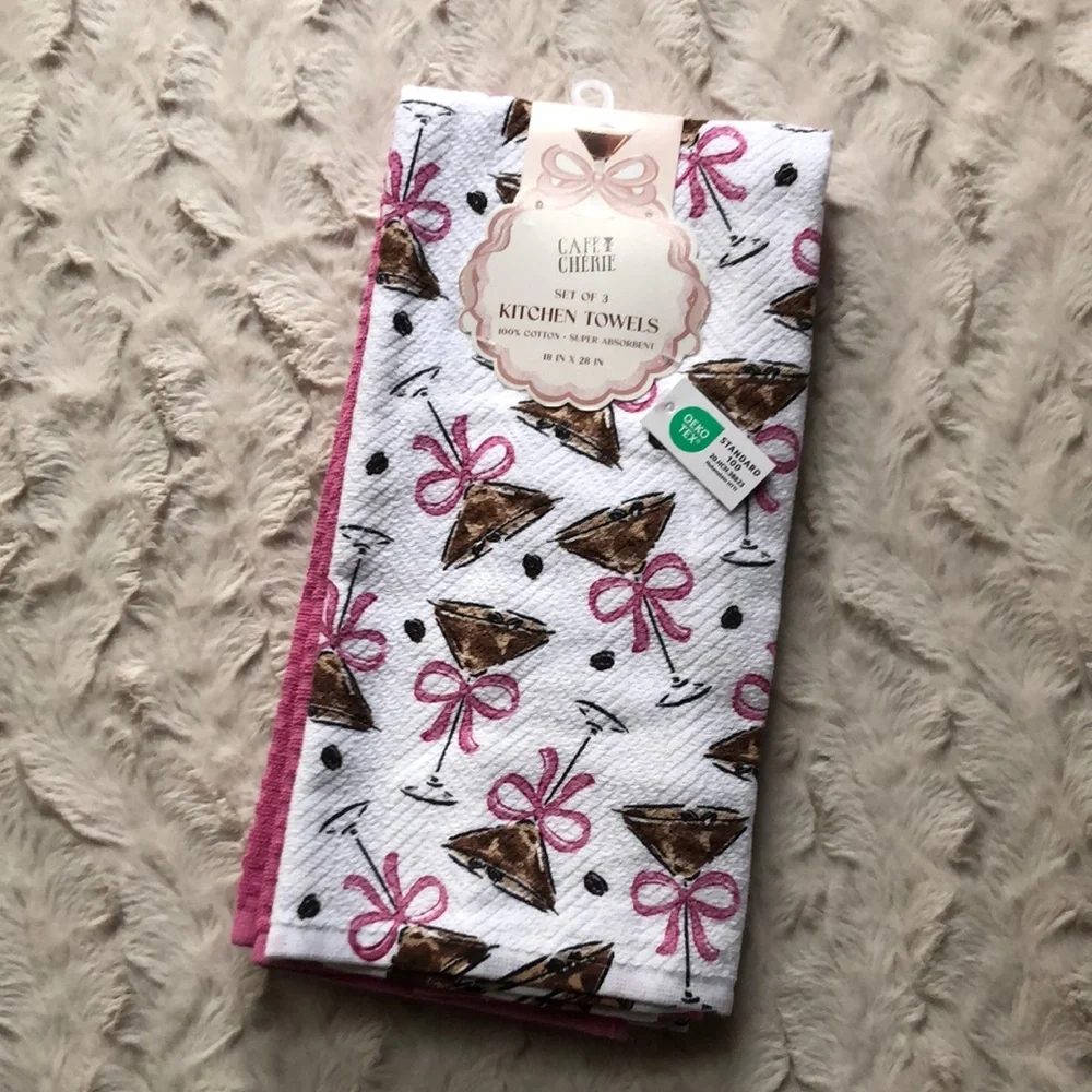 Kitchen Towels with Espresso Martini Glass and Bow Design